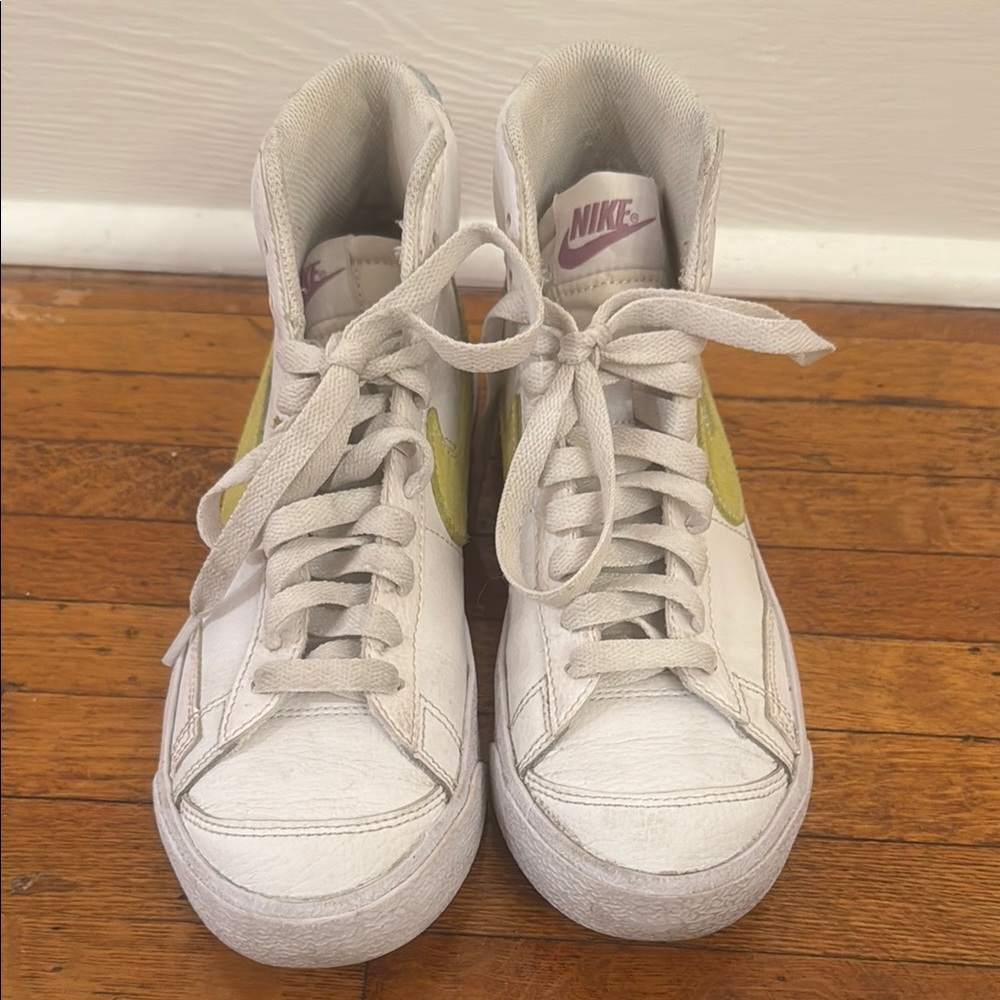 Nike Kids Sneakers White and Yellow